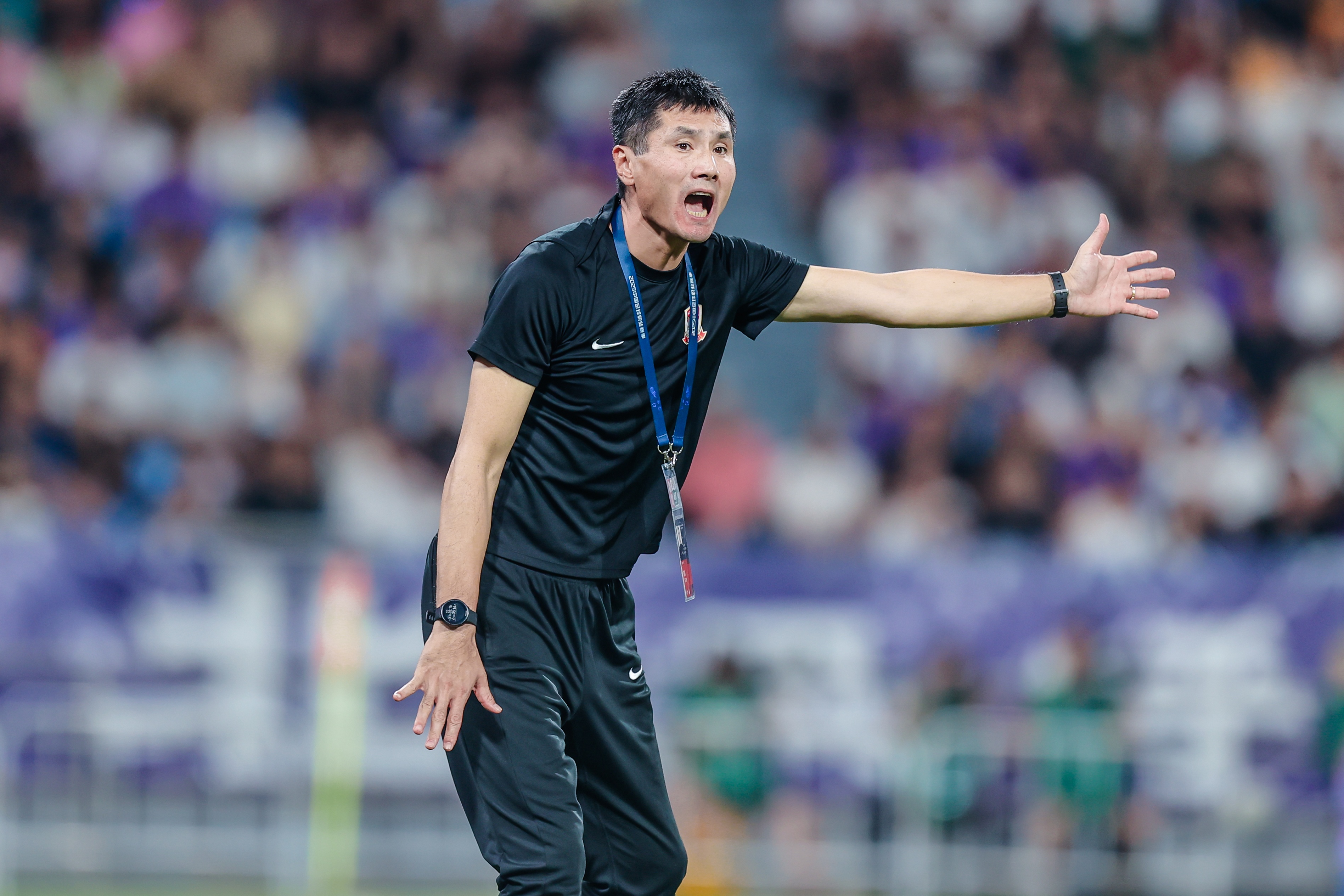 媒体人分析：邵佳一与西海岸求胜心切致战术短板显现于国安之战