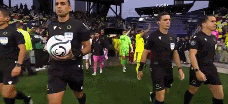 五星体育官网-纳什维尔0-0迈阿密国际，梅西机会寥寥，法尔孔伤退