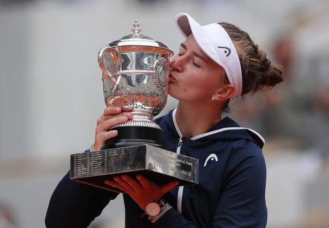 五星体育直播-WTA巴蒂大坂直美争头牌 红土赛季再现“惊天乱局”